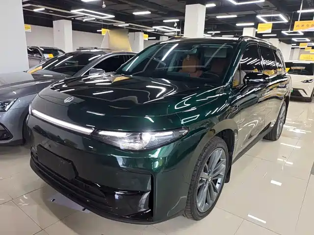 Leapmotor C16