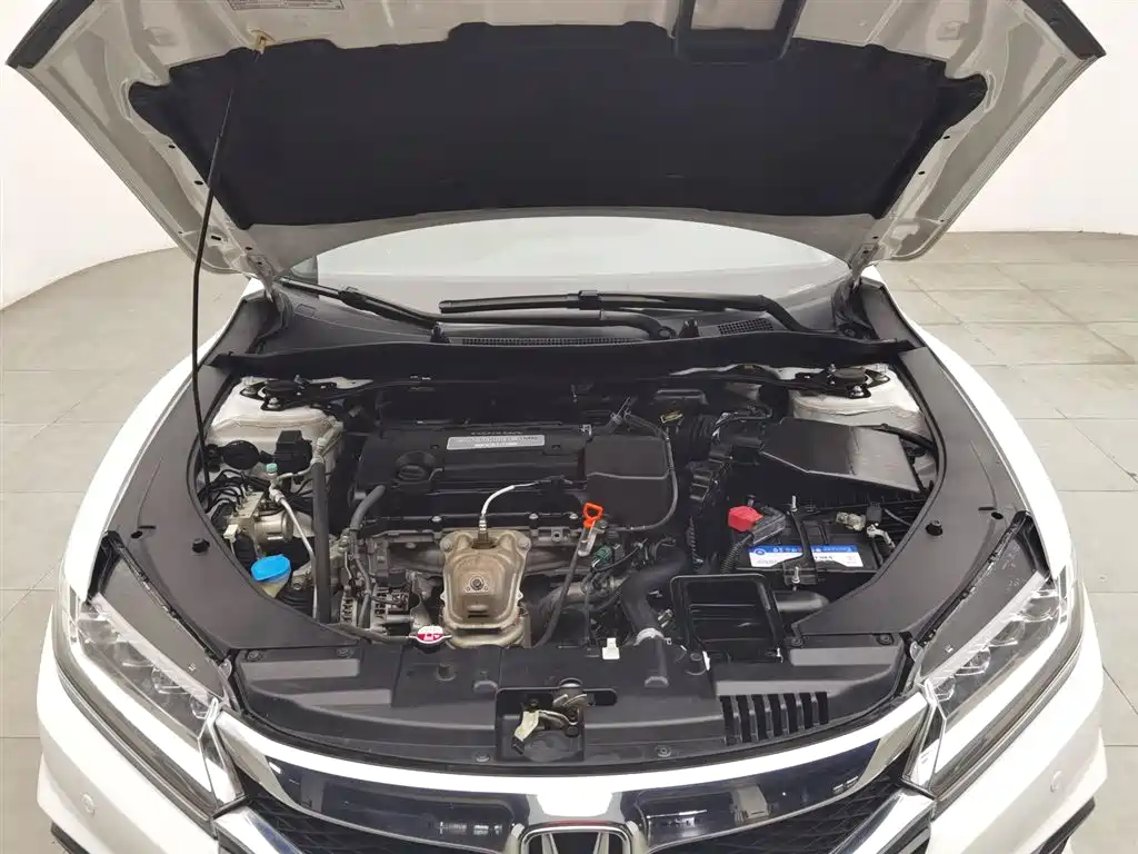 Honda Spirior 2017 2.4L Luxury