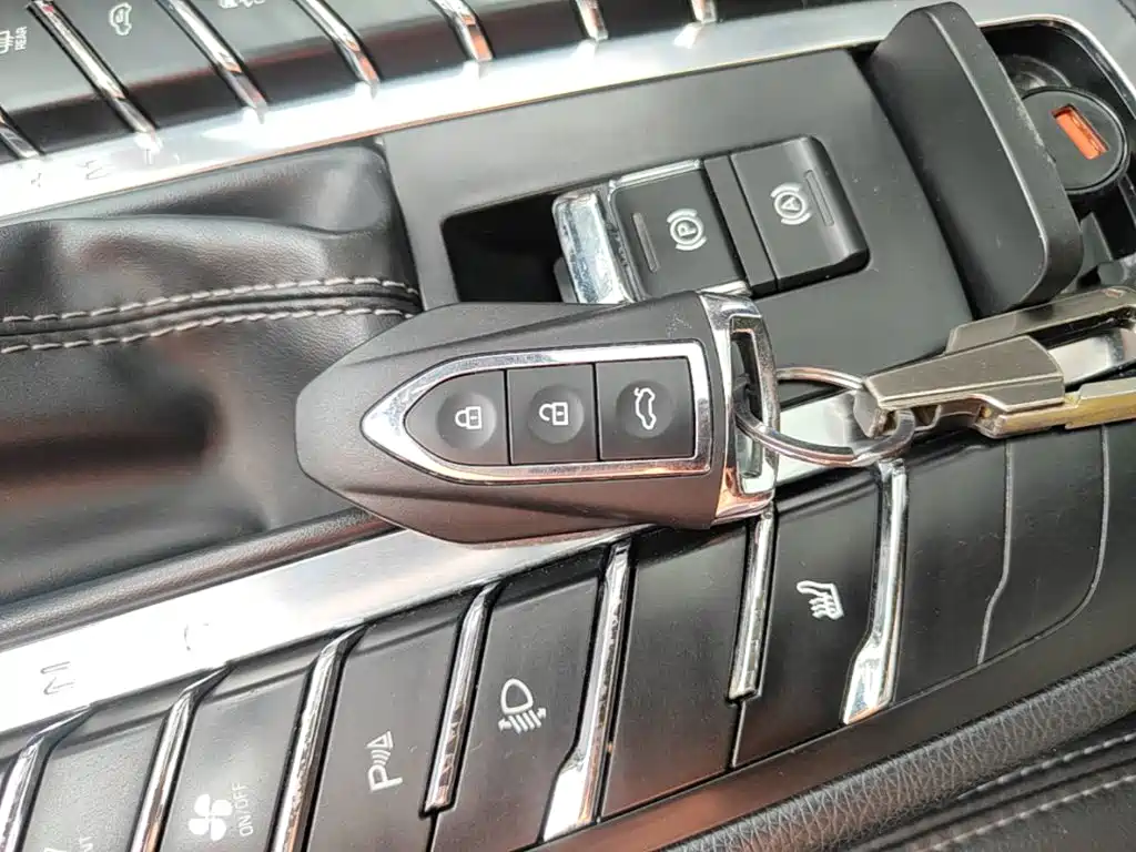 Zotye Zotye SR9 — миниатюра 9