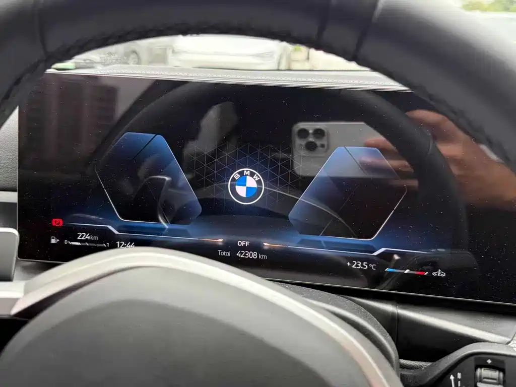 BMW 3 Series — миниатюра 3