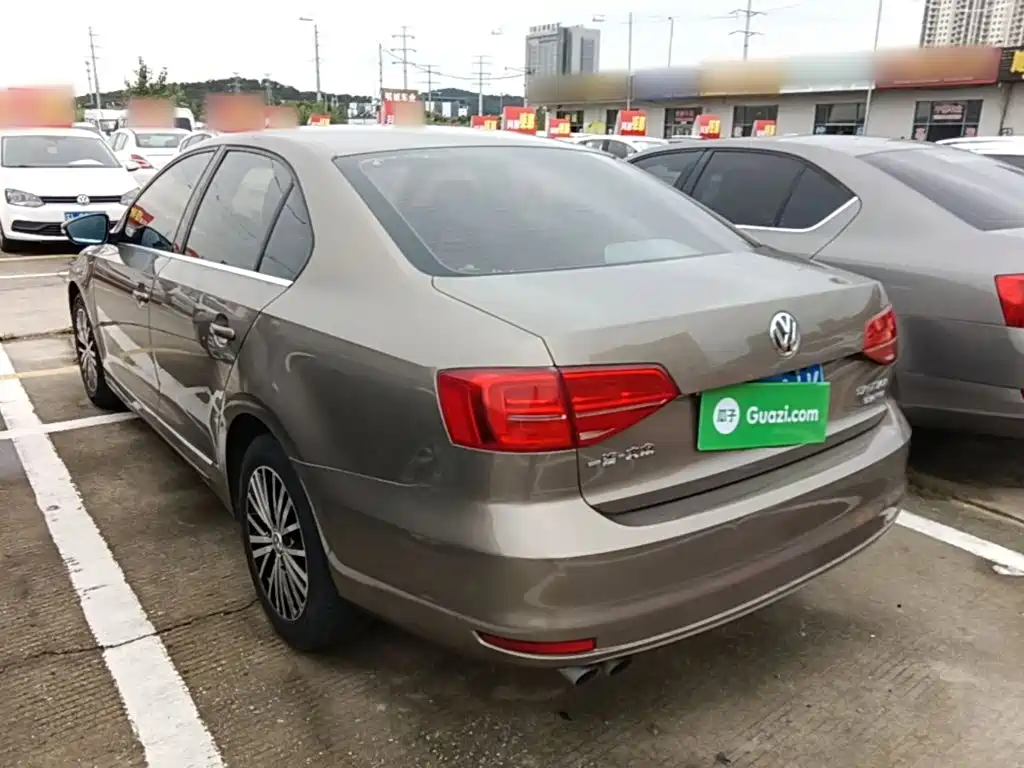 Volkswagen Sagitar — миниатюра 5