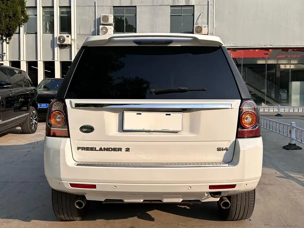 Land Rover Freelander 2 — миниатюра 8