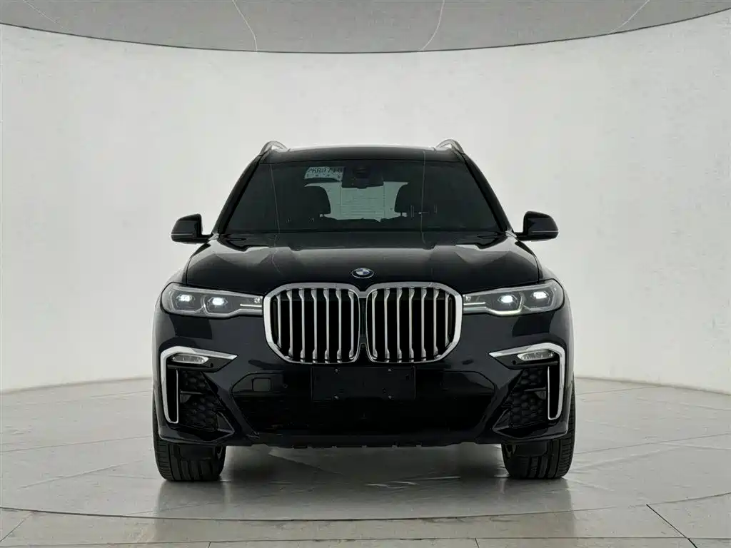 BMW X7 2020 xDrive40i Premium Luxury