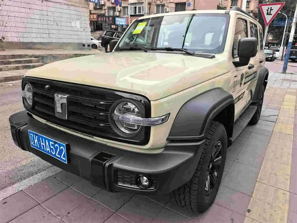 Tank 300 2025 2.0T