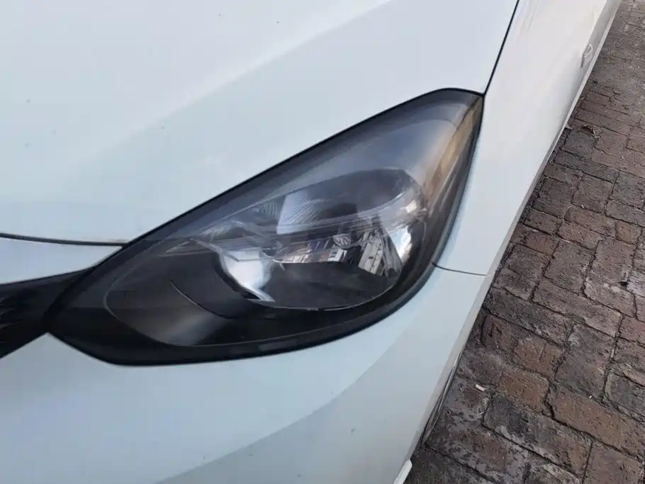 Honda Fit — миниатюра 5