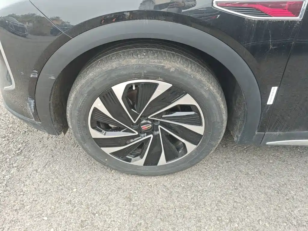 Hongqi Hongqi HS7 PHEV — миниатюра 23