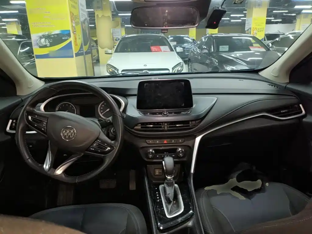 Buick Encore — миниатюра 10