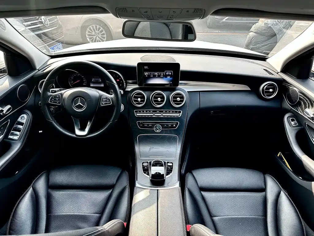 Mercedes-Benz C-Class (Import) — миниатюра 6