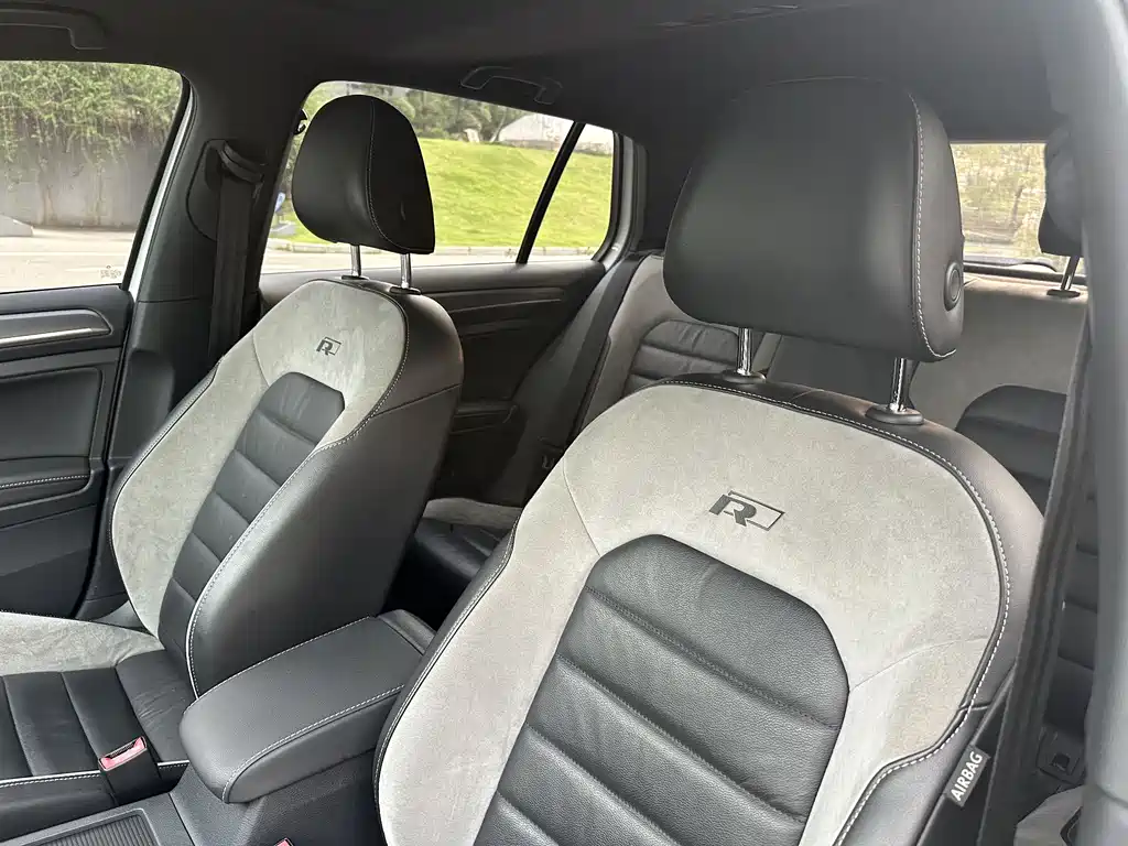 Volkswagen Golf 2017 280TSI AT R-Line