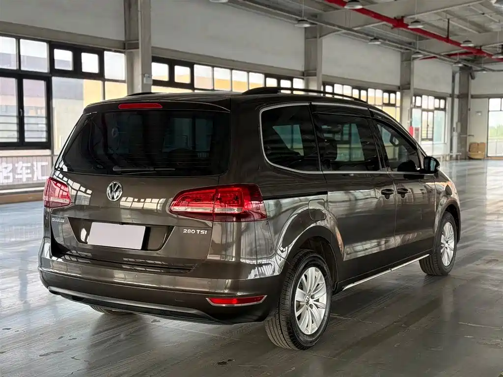 Volkswagen Xia 2016 280TSI 7 мест