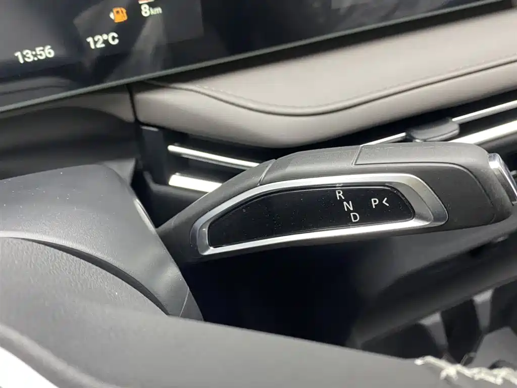 SAIC MAXUS EVERYONE 7