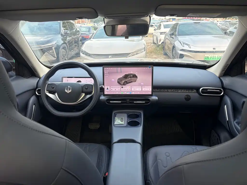 Leapmotor Leapmotor A10 — миниатюра 8