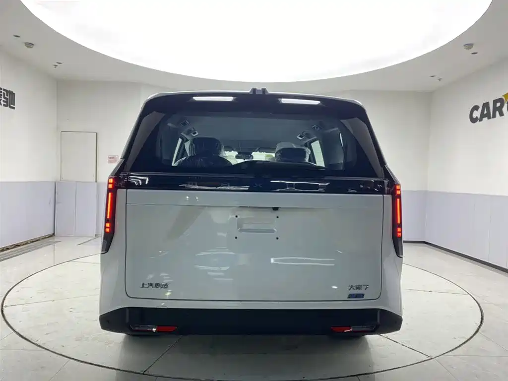 SAIC MAXUS EVERYONE 7