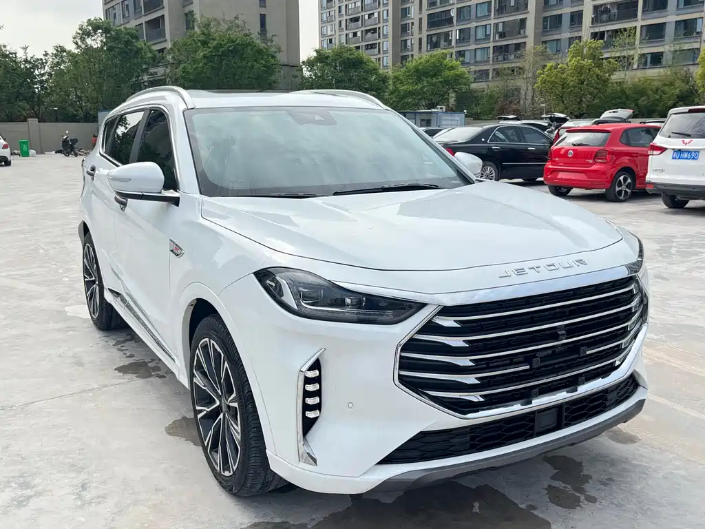 JETOUR X70 PLUS 2021 1.6T DCT 7 мест