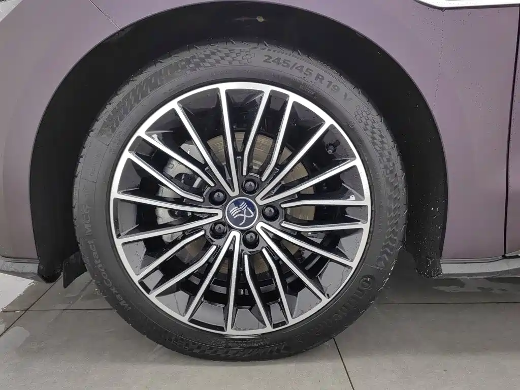 BYD Han — миниатюра 17