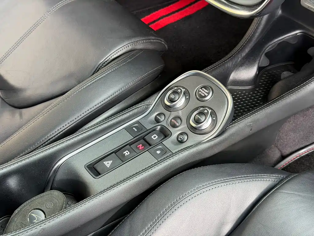 McLaren 540C — миниатюра 6