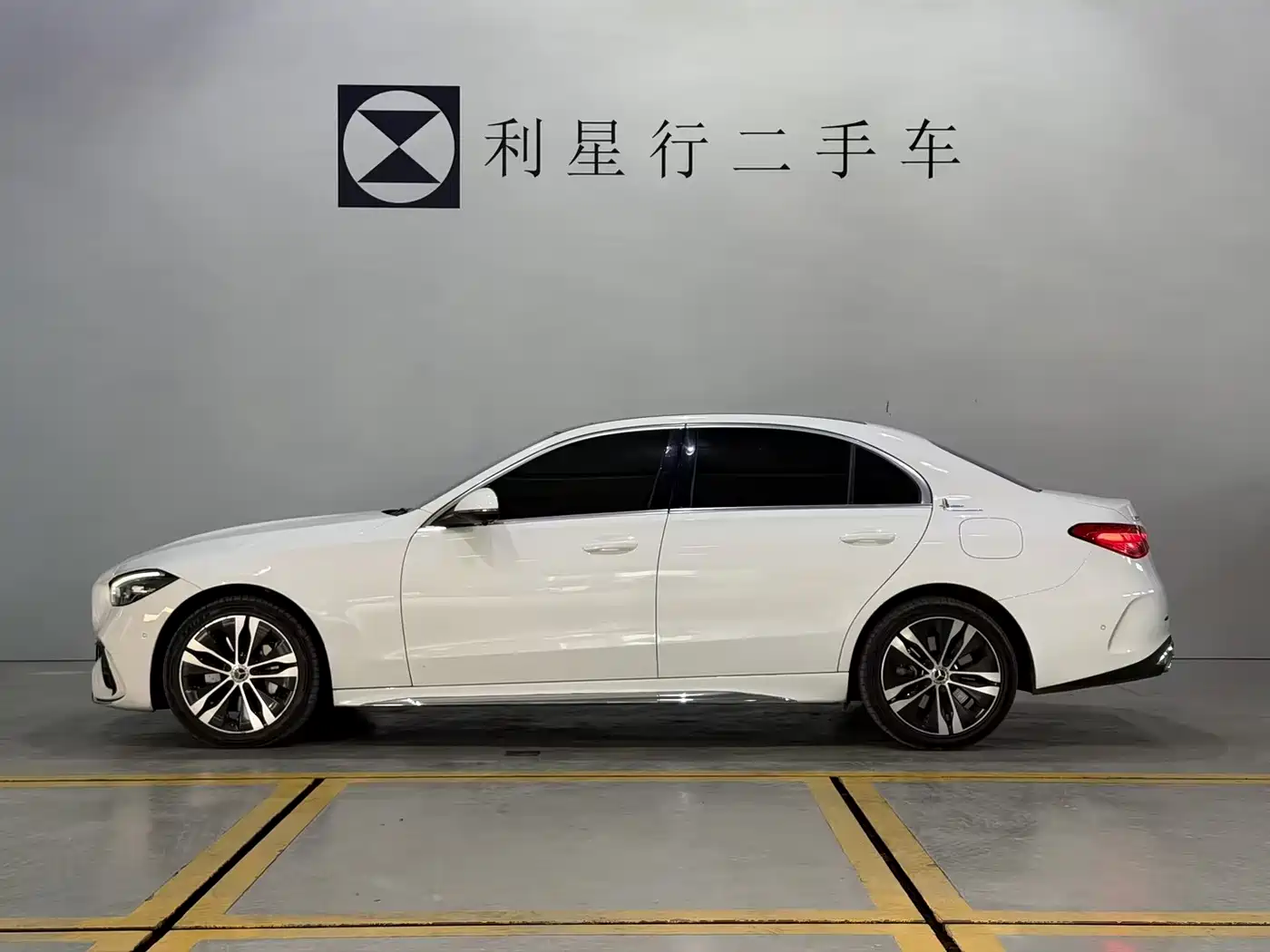 Mercedes-Benz C-class new energy id 4538943 из Китая 11