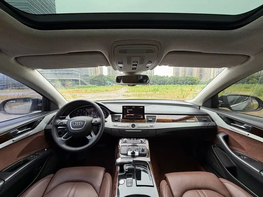 Audi A8 — фотографии объявления, Фото 11