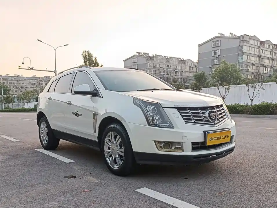 Cadillac SRX — миниатюра 5