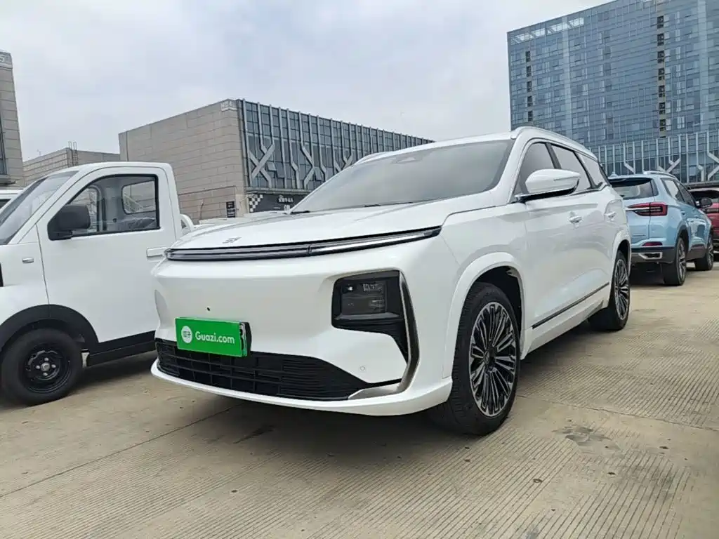 Jetour Shanhai L9 2025 1.5TD 2DHT Flagship Edition 6 seats