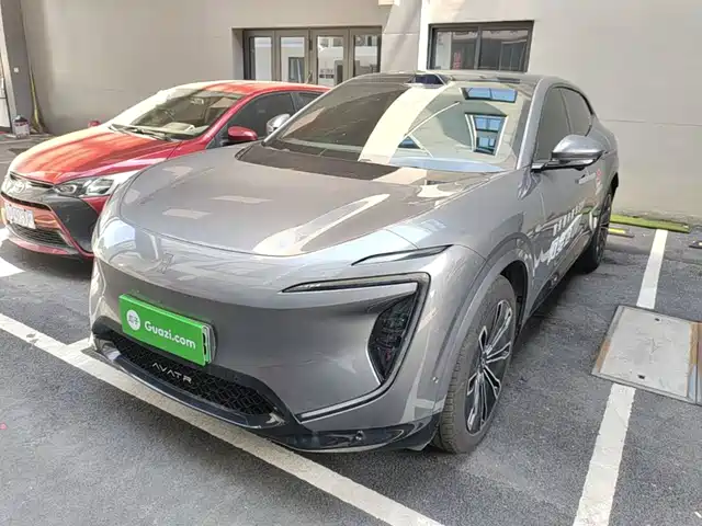 2025 Avatr 07