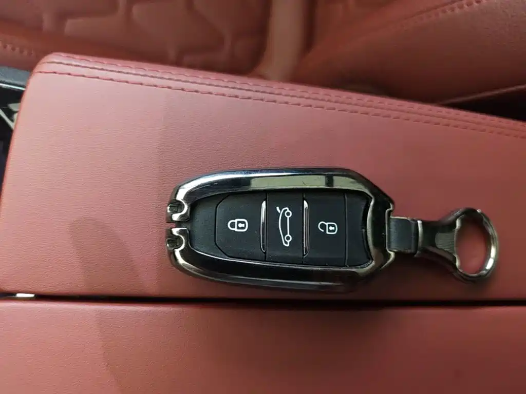 Peugeot 4008 — миниатюра 9