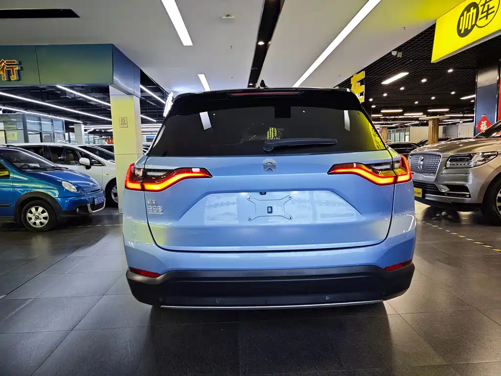 NIO NIO ES8