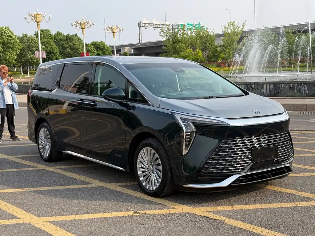 Buick Century 2023 2.0T мест