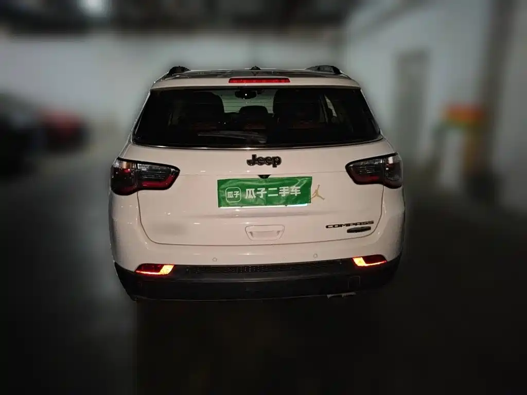 Jeep Compass — миниатюра 3