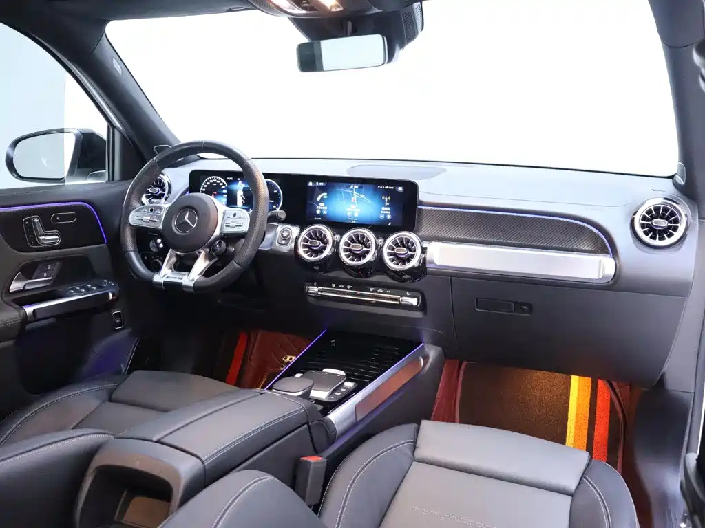 Mercedes-Benz GLB AMG — миниатюра 20