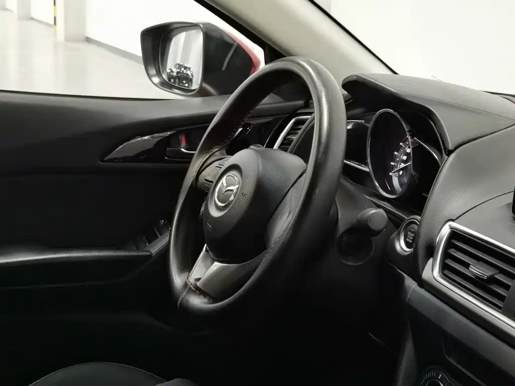 Mazda 3 Axela — миниатюра 22