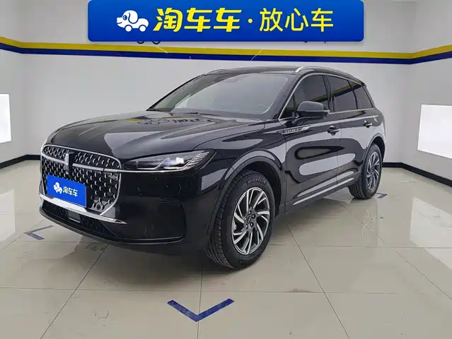 LINCOLN ADVENTURER 2024