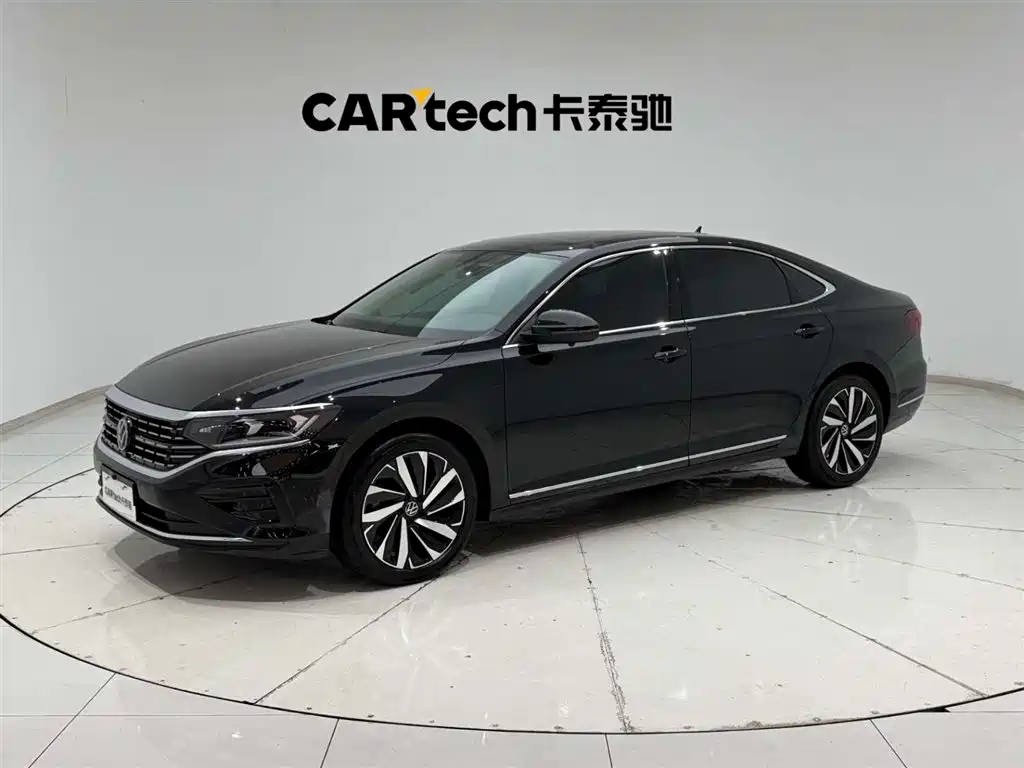 Volkswagen Passat 2024