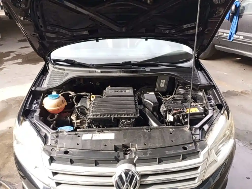 Volkswagen Santana — миниатюра 20
