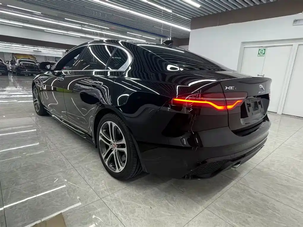 Jaguar XEL 2021 2.0T 250PS R-DYNAMIC S Sport