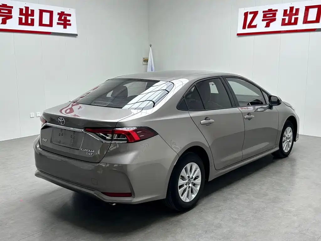 Toyota Corolla — миниатюра 13