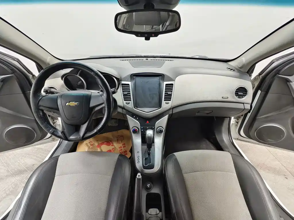 Chevrolet Cruze — миниатюра 9