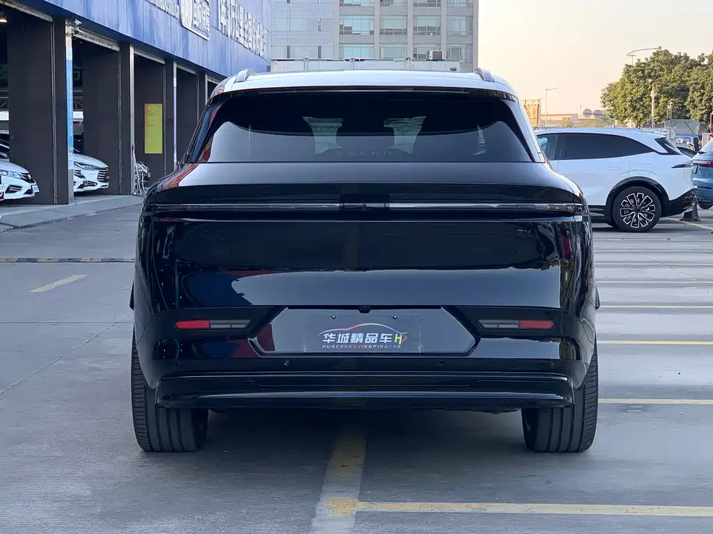 ZEEKR EXTREME KRYPTON 7X