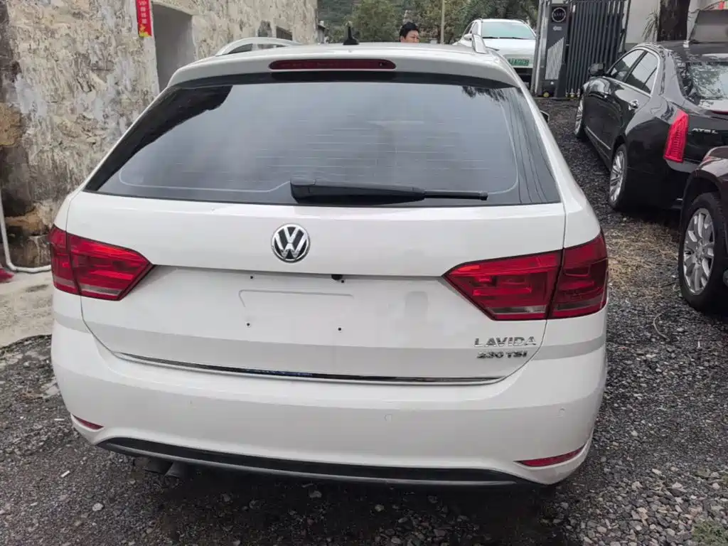 Volkswagen Gran Lavida — миниатюра 6