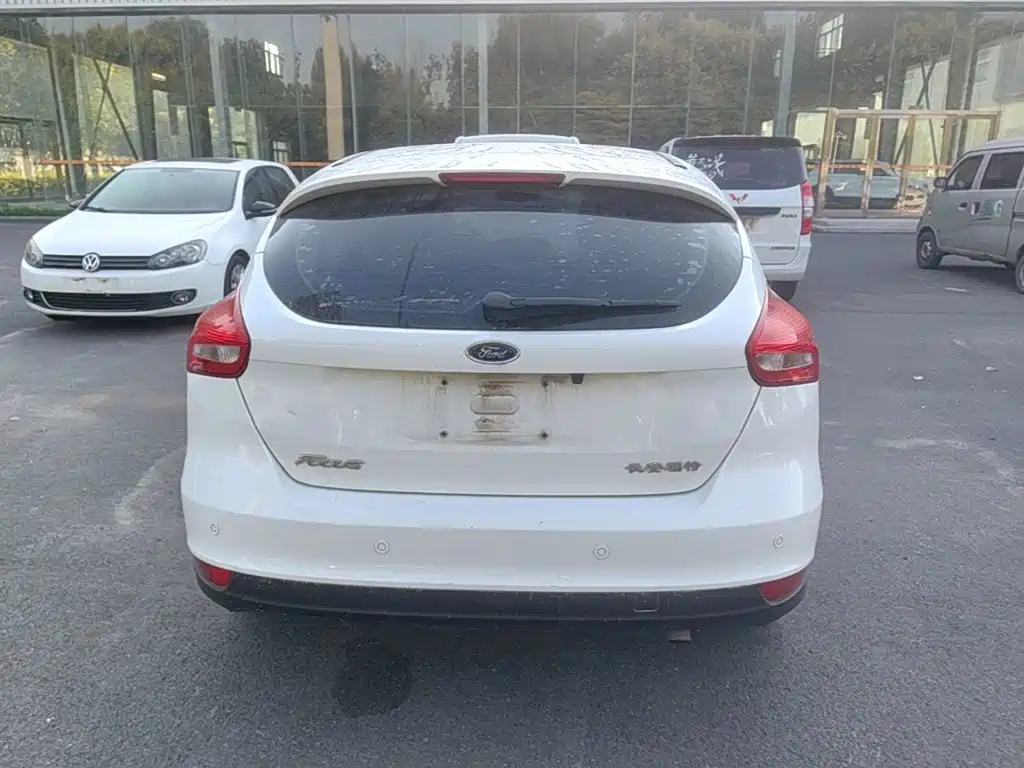 Ford Focus — миниатюра 6