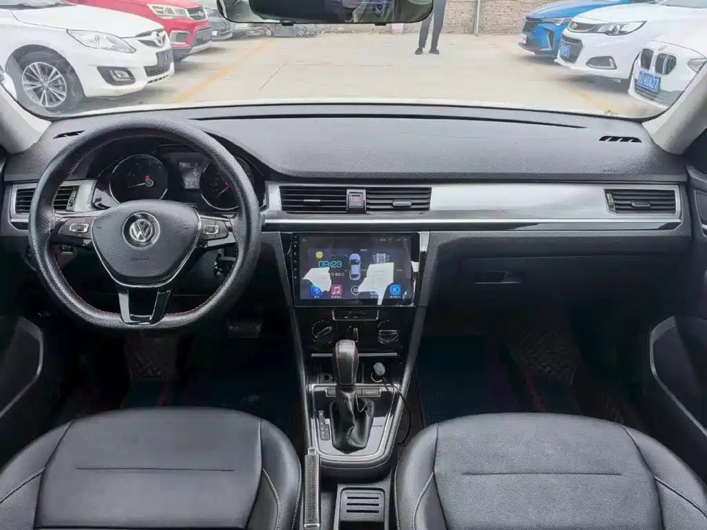 Volkswagen Bora — миниатюра 8