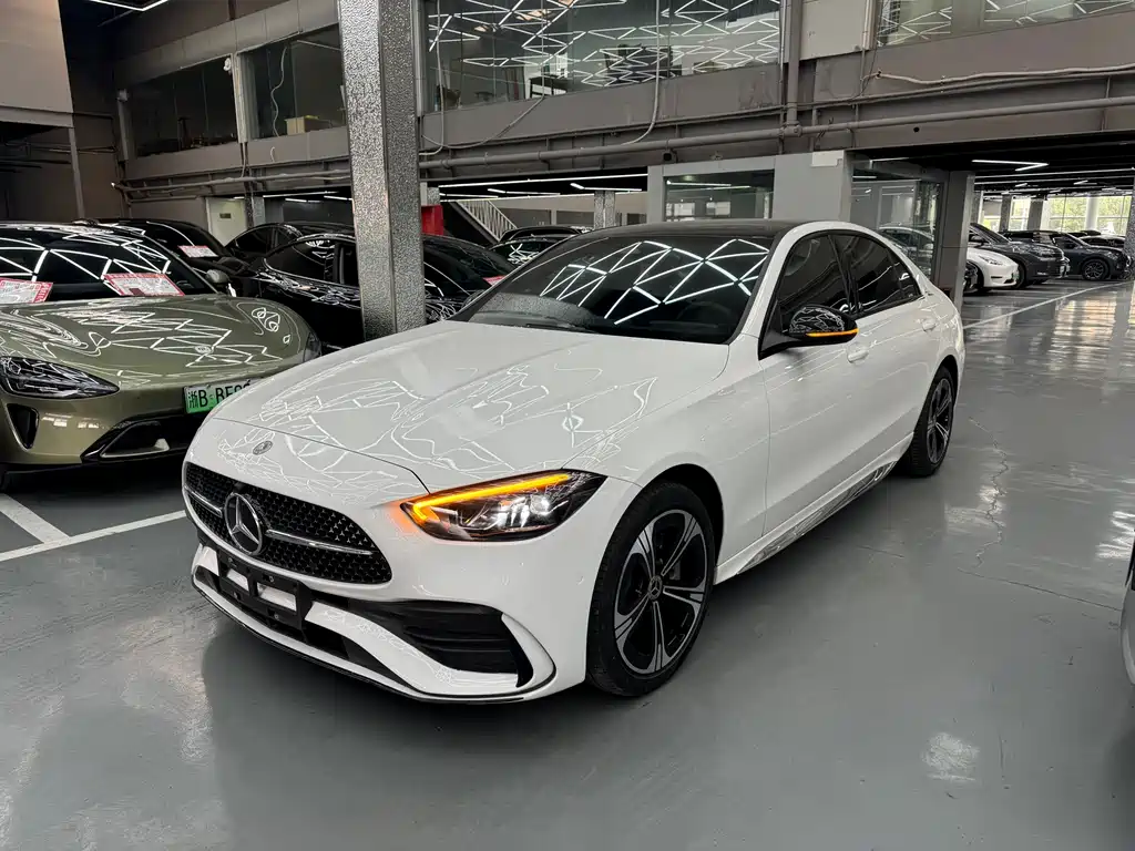 MERCEDES-BENZ C CLASS