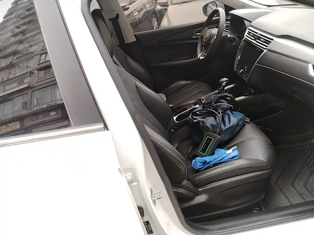 Roewe i5 — миниатюра 25