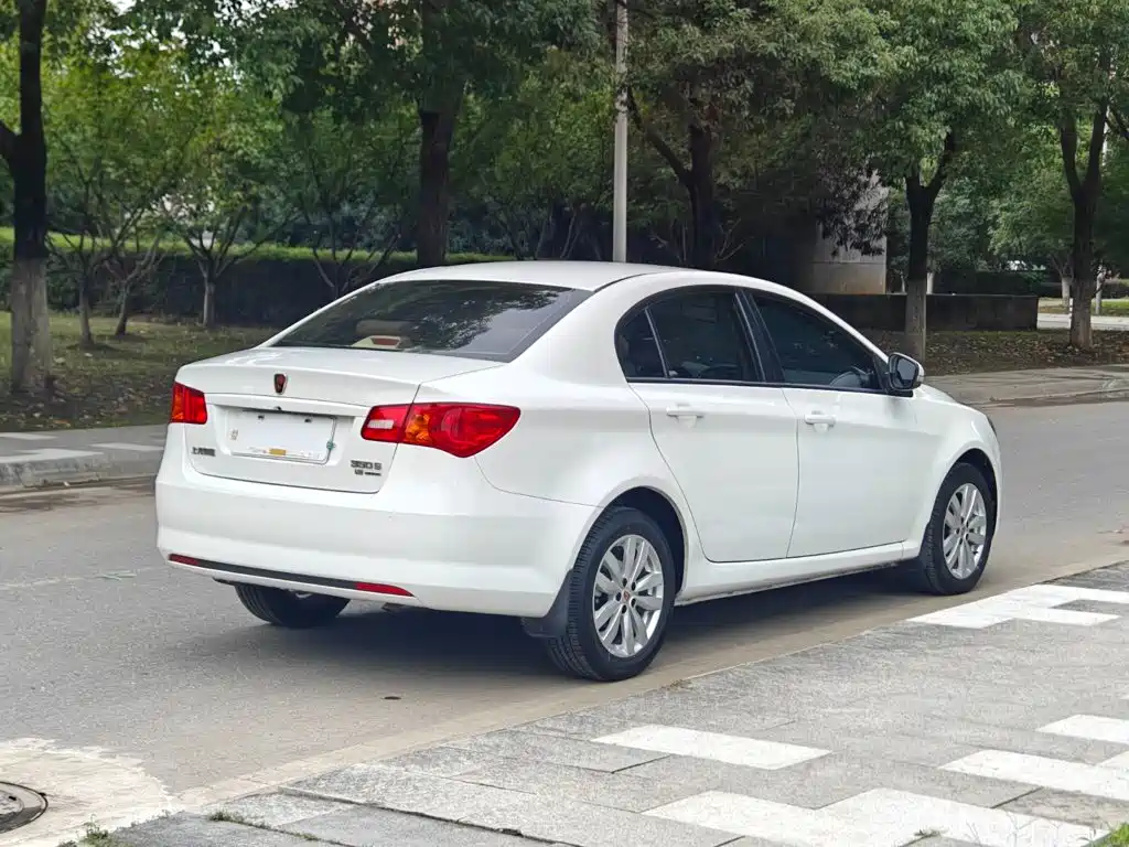 Roewe 350 — миниатюра 5