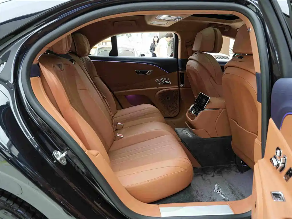 Bentley Flying Spur — фотографии объявления, Фото 13