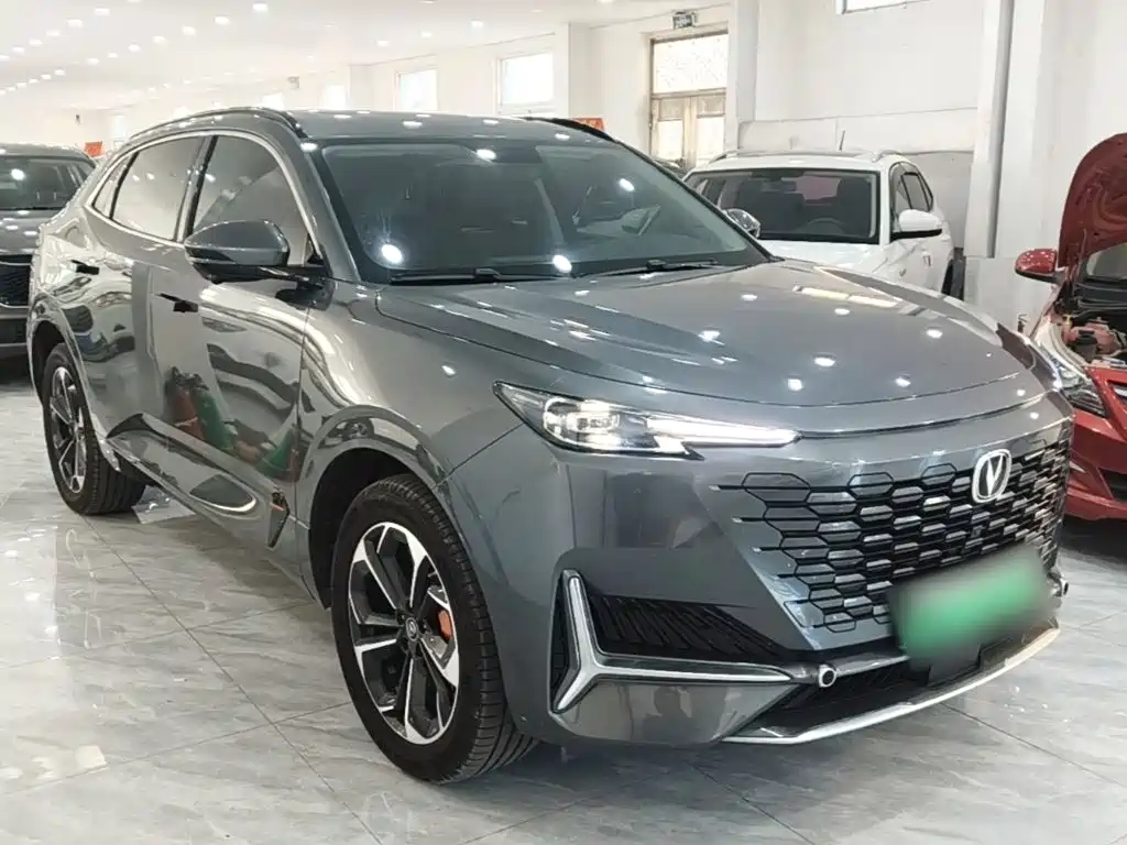 Changan UNI-K iDD — миниатюра 4