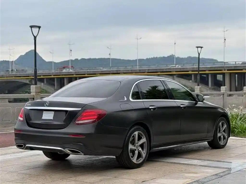 Mercedes-Benz E-Class E 2019 E 300 L Sport Fashion