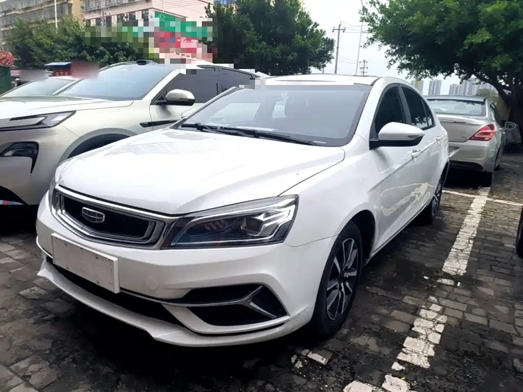 Geely Emgrand — миниатюра 2
