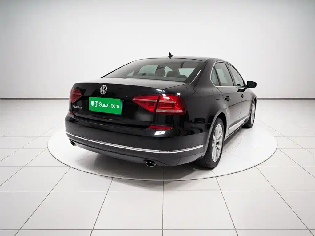 Volkswagen Passat — миниатюра 6