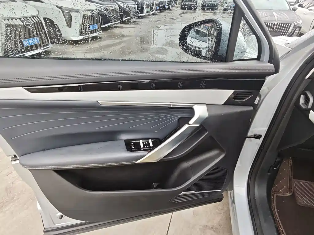 Geely Boyue L — миниатюра 5